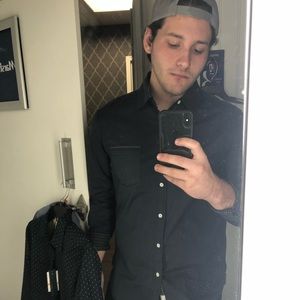 Meet your Posher, Aaron